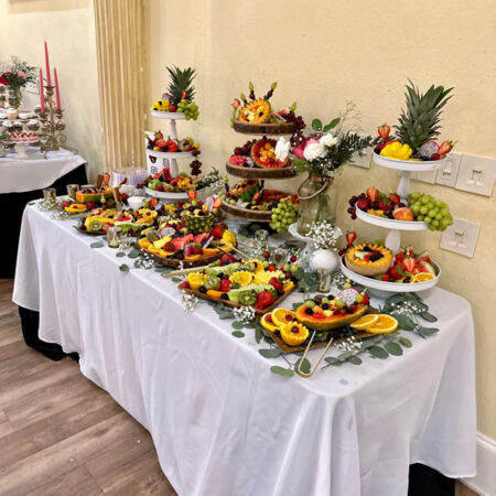 Milanos-Grazing-Charcuterie-Tx-Fruits-Display